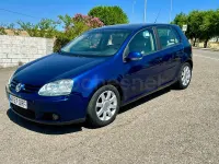 Usado VW Golf V Sportline 105 CV (77 kW) 2007 Azul Berlina