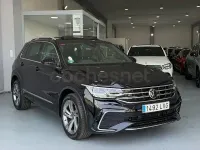 Usado VW Tiguan R-line 150 CV (110 kW) 2022 Negro SUV