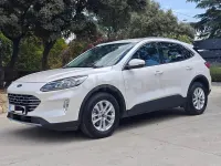 Usado Ford Kuga Titanium 190 CV (139 kW) 2022 Blanco SUV