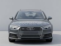 Usado Audi A4 Advanced Plus 150 CV (110 kW) 2019 Gris / plata Familiar