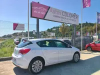 Usado Opel Astra Selective 140 CV (102 kW) 2015 Blanco Utilitario