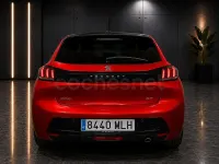 Usado Peugeot 208 GT 100 CV (73 kW) 2023 Rojo Utilitario