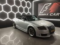 Usado Audi TT Roadster 150 CV (110 kW) 2005 Gris / plata Descapotable