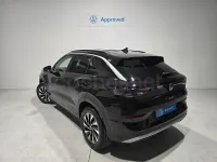 Usado VW T-Roc Edition 116 CV (85 kW) 2026 Negro SUV