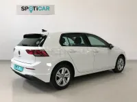 Usado VW Golf VIII 115 CV (84 kW) 2022 Blanco Berlina