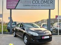 Usado Renault Mégane GrandTour Dynamique 110 CV (80 kW) 2012 Marrón Familiar