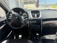 Usado Peugeot 207 Sport 95 CV (69 kW) 2008 Gris / plata Berlina