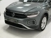 Usado VW T-Roc Life 115 CV (84 kW) 2022 Gris SUV