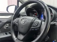 Usado Toyota Avensis Advance 143 CV (105 kW) 2016 Blanco Familiar