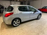 Usado Peugeot 308 Premium 120 CV (88 kW) 2009 Gris / plata Berlina