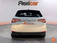 Usado Skoda Fabia Selection 95 CV (69 kW) 2024 Blanco Berlina
