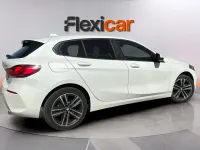 Usado BMW 118 150 CV (110 kW) 2022 Blanco Berlina