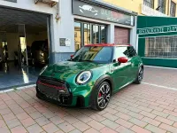 Usado Mini John Cooper Works 231 CV (169 kW) 2022 Verde Utilitario