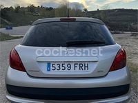 Usado Peugeot 207 90 CV (66 kW) 2007 Gris / plata Berlina