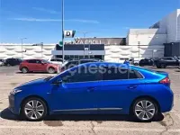 Usado Hyundai Ioniq 141 CV (103 kW) 2018 Azul Utilitario