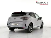 Usado Renault Clio Techno 100 CV (73 kW) 2025 Utilitario