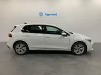 Usado VW Golf VIII Match 204 CV (150 kW) 2025 Blanco Berlina