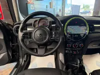Usado Mini Cooper 136 CV (100 kW) 2022 Negro Utilitario