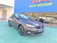 Usado Fiat Tipo Lounge 95 CV (69 kW) 2016 Marrón Berlina