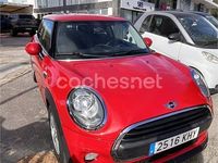 Usado Mini ONE 102 CV (75 kW) 2018 Rojo Utilitario