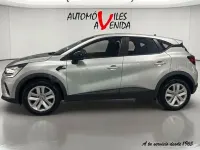 Usado Renault Captur Evolution 160 CV (117 kW) 2022 Gris / plata SUV
