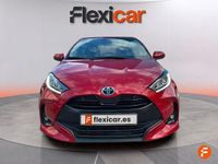 Usado Toyota Yaris Hybrid Style 116 CV (85 kW) 2022 Rojo Berlina