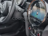 Usado Mini Cooper 136 CV (100 kW) 2023 Gris / plata Utilitario