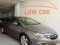 Usado Opel Astra Selective 110 CV (80 kW) 2019 Gris / plata Familiar