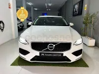 Usado Volvo V60 Momentum 150 CV (110 kW) 2022 Blanco Familiar