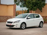 Usado Peugeot 308 Active 131 CV (96 kW) 2015 Blanco Utilitario