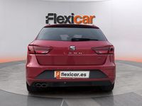 Usado Seat Leon FR 150 HP (110 kW) 2019 Vermelho Sedan