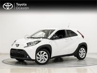 Usado Toyota Aygo X Play 72 CV (52 kW) 2024 Blanco SUV