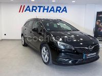 Usado Opel Astra GS Line 105 CV (77 kW) 2020 Negro Familiar