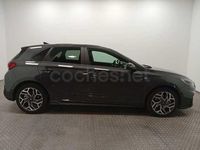 Usado Hyundai i30 N Line 100 CV (73 kW) 2025 Gris / plata Berlina