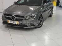 Usado Mercedes CLA250e Shooting Brake Urban 211 CV (155 kW) 2015 Beige Familiar
