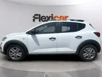 Usado Dacia Sandero Comfort 101 CV (74 kW) 2022 Blanco Berlina