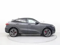 Usado Audi Q5 Sportback 204 CV (150 kW) 2025 Gris / plata SUV