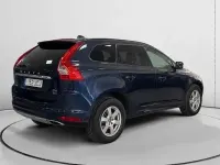 Usado Volvo XC60 Kinetic 181 CV (133 kW) 2015 Azul SUV