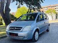 Usado Opel Meriva 75 CV (55 kW) 2005 Plateado Monovolumen
