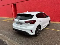 Usado Ford Focus ST-Line 125 HP (91 kW) 2022 Branco Citadino