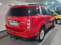 Usado Mahindra XUV500 140 CV (102 kW) 2017 Rojo SUV