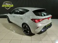 Usado Cupra Leon 150 CV (110 kW) 2025 Beige Berlina