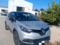 Usado Renault Captur Zen 90 CV (66 kW) 2017 Gris / plata SUV