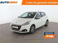 Usado Peugeot 208 Allure 111 CV (81 kW) 2016 Blanco Utilitario
