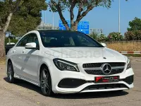 Usado Mercedes CLA200 163 CV (119 kW) 2019 Blanco Coupe