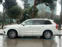 Käytetty Volvo XC90 Momentum 225 HP (165 kW) 2015 Valkoinen Katumaasturi