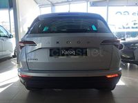 Usado Skoda Karoq Selection 115 CV (84 kW) 2024 Gris / plata SUV