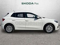Usado Skoda Fabia Active 80 CV (58 kW) 2022 Blanco Utilitario