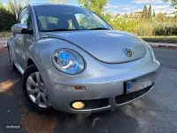 Usado VW Beetle 75 CV (55 kW) 2018 Plateado Utilitario