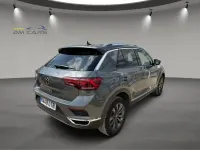 Usado VW T-Roc Advance 150 CV (110 kW) 2021 Gris / plata SUV